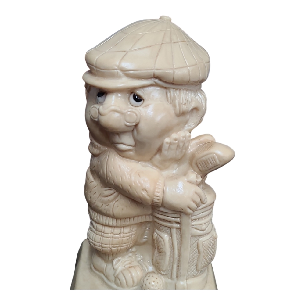 Vintage 1975  Figurine " Old Golfer's Never Die They Just Lost Their Drive" - Picture 5 of 12